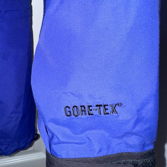 Vintage The North Face Mountain Jacket! - Picture 6 of 8